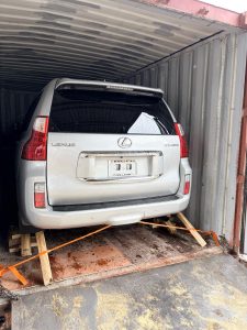 Ship a container to El Salvador